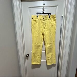Tommy Hilfiger women’s size 12 hipster boot cut Sunny Yellow Pants. Like new.